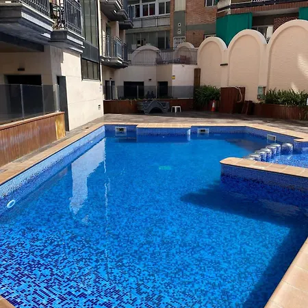 Апартаменти Koyo - Modern With Parking And Swimming Pool For 6p Льорет-де-Мар