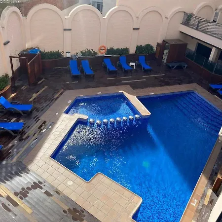 Koyo - Modern With Parking And Swimming Pool For 6p * Lloret de Mar