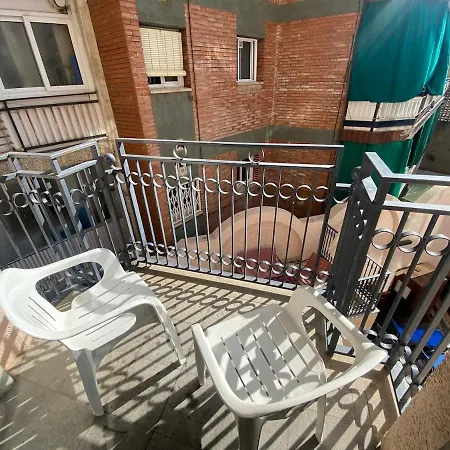 Koyo - Modern With Parking And Swimming Pool For 6p شقة يوريت دي مار